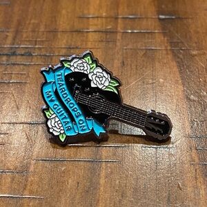 Taylor Swift Enamel Pin Guitar